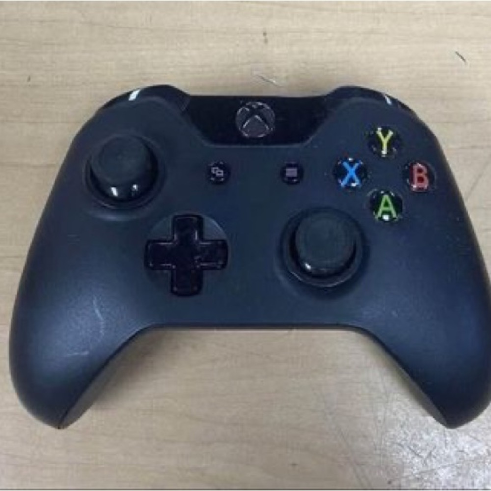 Xbox One - Picture 4 of 4